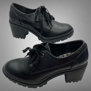 Jellypop Los Angeles RUS Lace Up Chunky Heel Pumps Heels Women's Size 7.5 Black